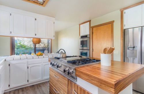 Santa Rosa House | Gable by AvantStay | Beautiful 3.5 Acre Oasis w/Gorgeous Views, Pool & Hot Tub