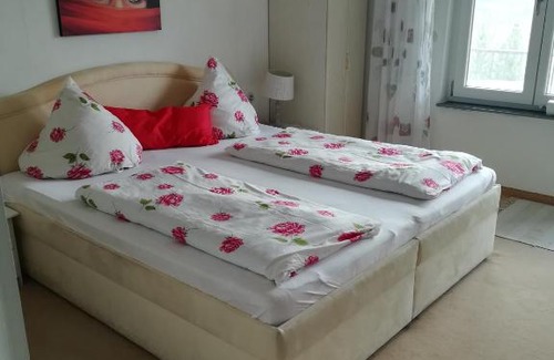 Dorp Bed & Breakfast | Gaestehaus Jagsttalblick