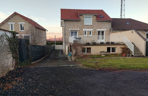 Brive-la-Gaillarde House | Gaillarde - Maison pour 8 avec grand jardin