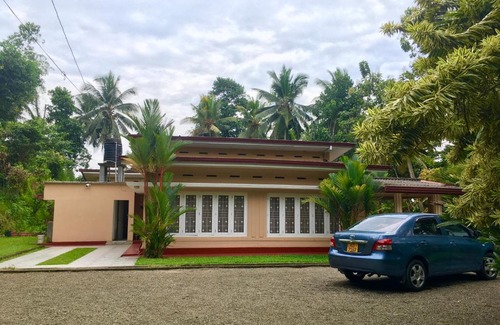 Hettimulla House | Gaily Greens