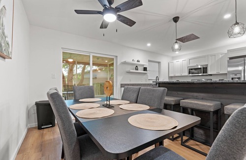 Gainesville House | Gainesville remodeled home-4 miles from UF campus!