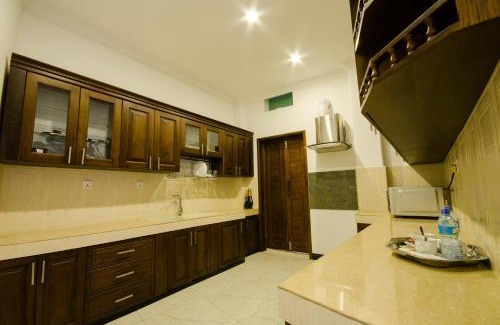 Kandy Hotel | Galaxy City Hotel