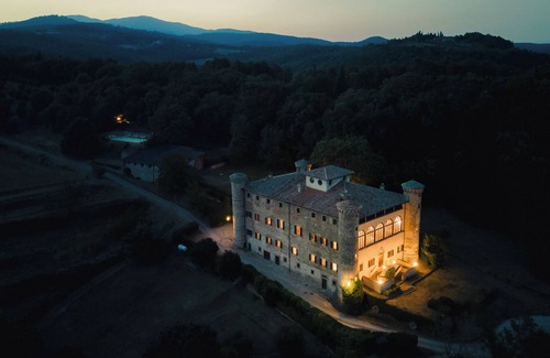 Anghiari Villa | Galbino Castle
