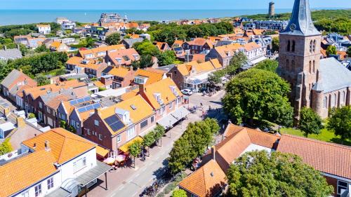 Domburg Apartment | Galerie POP Studio's - Baddomburg