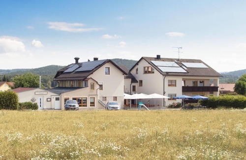 Treffelstein Apartment | Galeriewohnung mit 4 Einzelbetten in ruhiger Lage