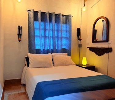 Jardin House | Galicia, cabaña junto a un bosque y a Cascada