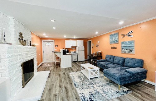 New Buffalo House | Galien Room Suite King size with Jacuzzi
