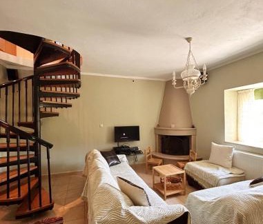 Kalavrita House | Galini Retreat