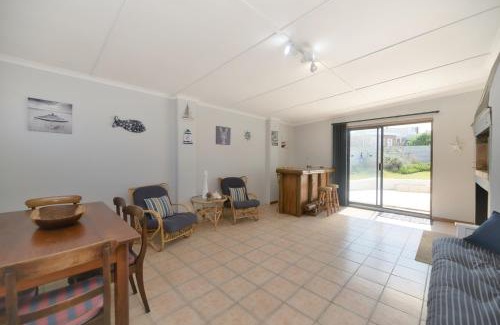 Struisbaai House | Galjoen 23