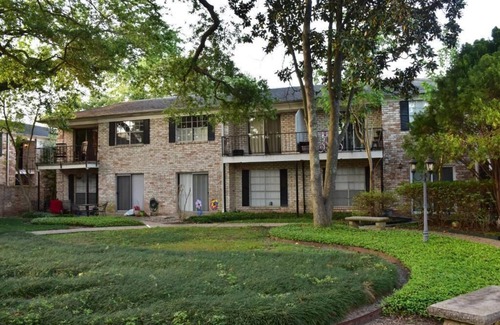 Woodlake - Briar Meadow Apartment | Galleria Area Apt Long and Short Rentals Available