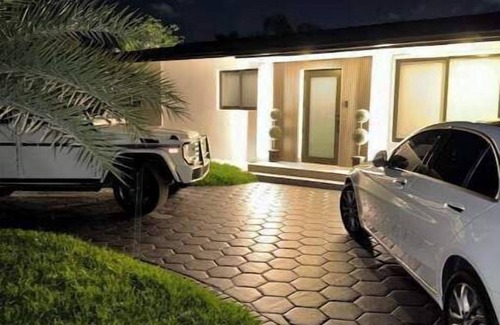 Westchester House | Gallery Dept Designer Home