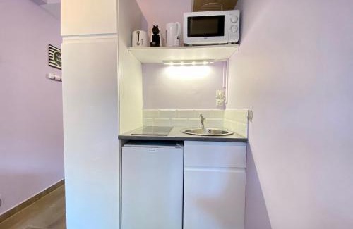 California - Pezou Apartment | Gallia Bella By SCLS Locations