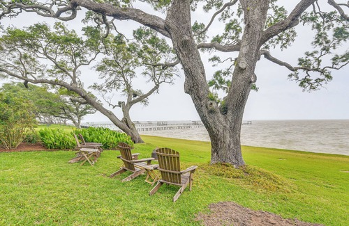 Morgan's Point House | Galveston Bay Retreat: Historic La Porte Home!