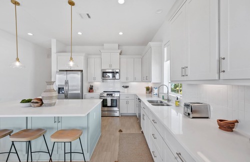 Terramar Beach House | Galveston Beach House with Water Views
