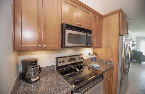 Galveston Apartment | Galveston Getaway #211