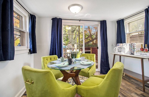 Northeast South Bend House | GAME DAY Haven: Sleeps 10, Near Notre Dame & DT!