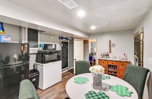 Near Northwest Apartment | Game Day Made Easy! Apt 2 Mi to Notre Dame Stadium