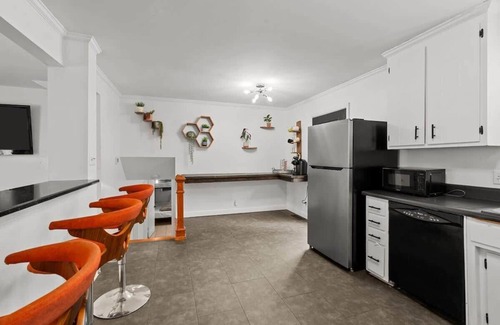 McMurray House | Game Room and Bunks, Sleeps 12, Near Downtown
