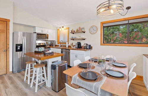 Basye Ski Chalet | Game Room | Fire Pit | Hot Tub | Near Bryce Resort