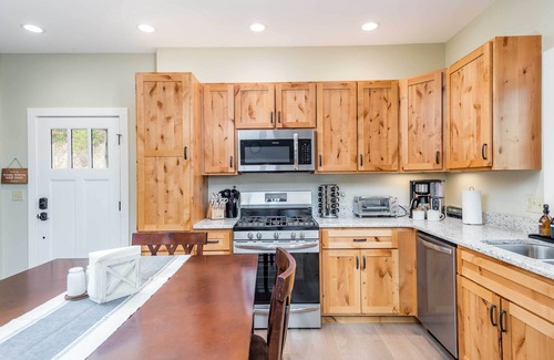 Cullowhee House | Game Room & Wraparound Decks: Cullowhee Home!