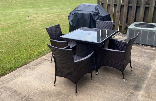 Auburn Condo | Gameday Condo 2 miles from Campus!