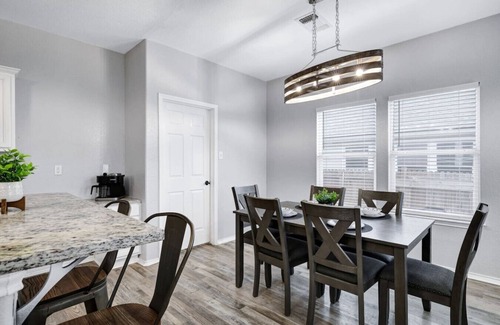 San Antonio House | Games, Pet Friendly, Family Fun