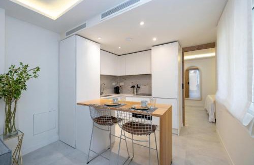 Granada City Center Apartment | Ganivet Soul Suite
