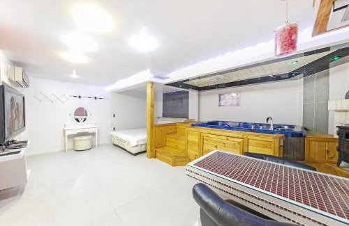 Oeseo House | Gapyeong Belita pension