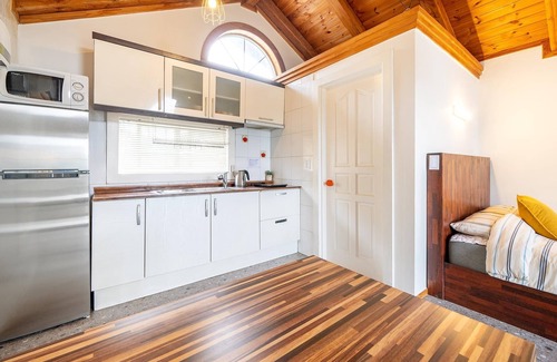 Sang House | Gapyeong Botanical Pension