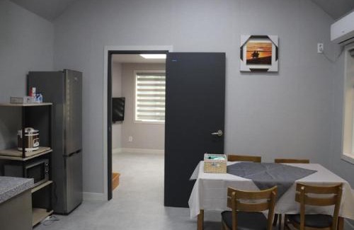 Gapyeong House | Gapyeong calbongsanokeuvalley pension