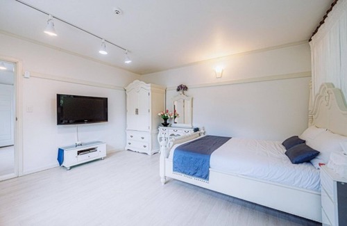 Buk House | Gapyeong Dorothy Pension