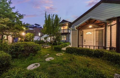 Gapyeong House | Gapyeong Green Star Pension Remodeling, Spa