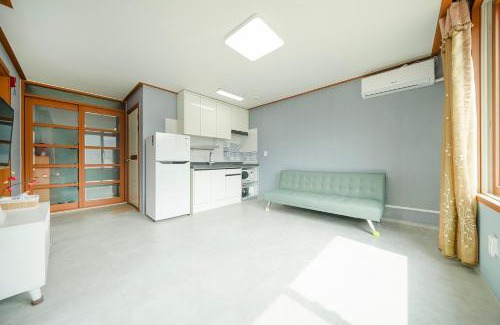 Buk House | Gapyeong Natural Nest Pension