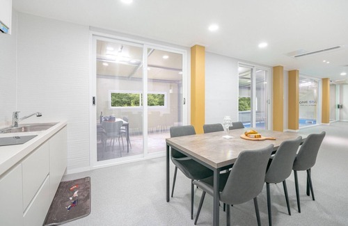 Gapyeong House | Gapyeong Onestar Pool Villa
