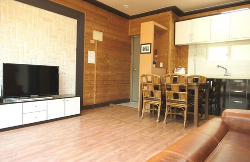 Seorak House | Gapyeong Ongdalsam Pension