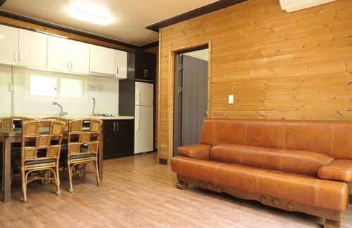 Seorak House | Gapyeong Ongdalsam Pension