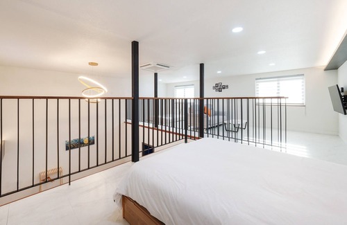 Gapyeong House | Gapyeong Orion Poolvilla Pension