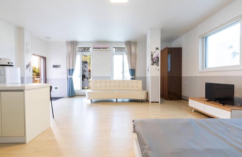 Buk House | Gapyeong Yeolhodang Pension