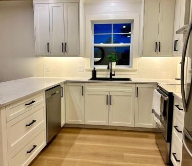 Miltonvale Park Apartment | Garagemahal on Glengyle