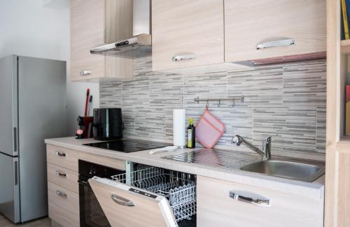 Garbatella Apartment | Garbatella Bridge Apartment