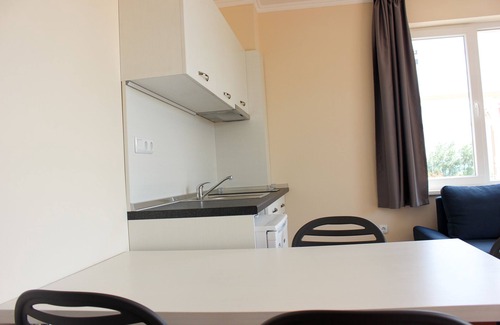 Intsaraki Condo | Garden 3 room apartment E3 in Macon Residence
