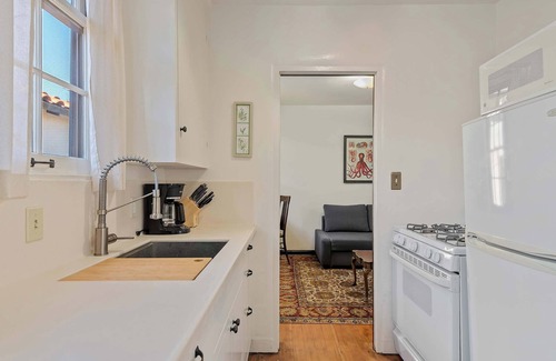 Montecito House | Garden Cottage | Miramar Beach with Shared Deck
