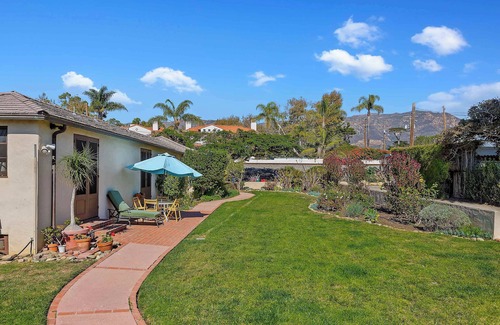 Montecito House | Garden Cottage | Miramar Beach with Shared Deck