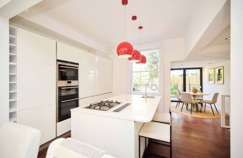 Islington Apartment | Garden Duplex in Islington