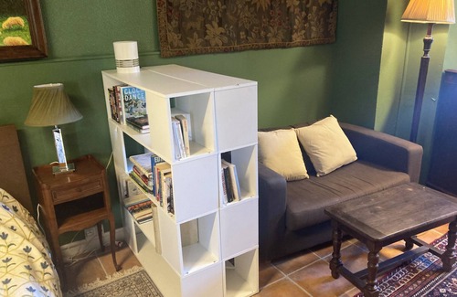 Gourdon Apartment | Garden flat in Historic centre of French hill town with off street parking