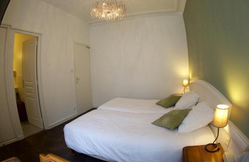 Saint-Helier Hotel | Garden Hotel Rennes Centre Gare