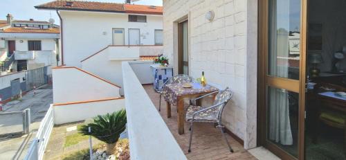Torre del Lago Puccini House | Garden House With Private Parking - Belcantovillas