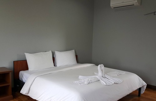 Makham Tia Hotel | Garden House Resort