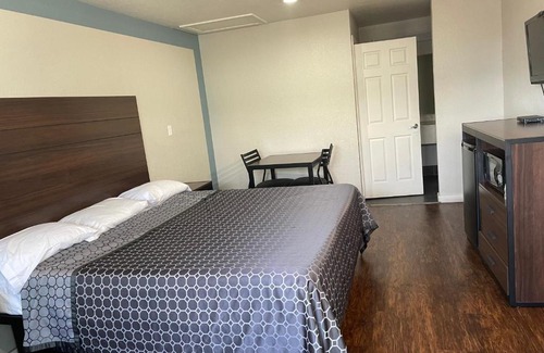 Prospect Hill Hotel | Garden Inn Motel