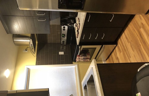 Broomfield House | Garden level 2 bedroom’s 1 bath walk out basement.